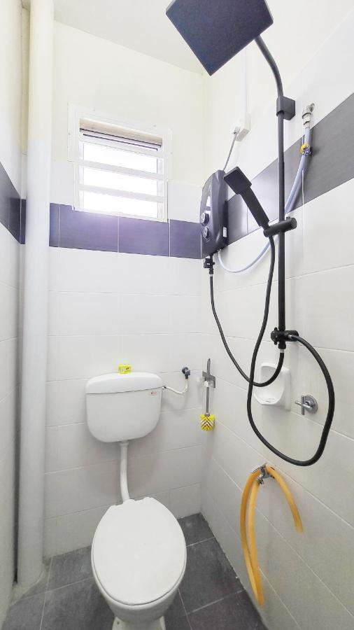 Eisya Guest House Perlis With Pool Musllm Only Arau Dış mekan fotoğraf