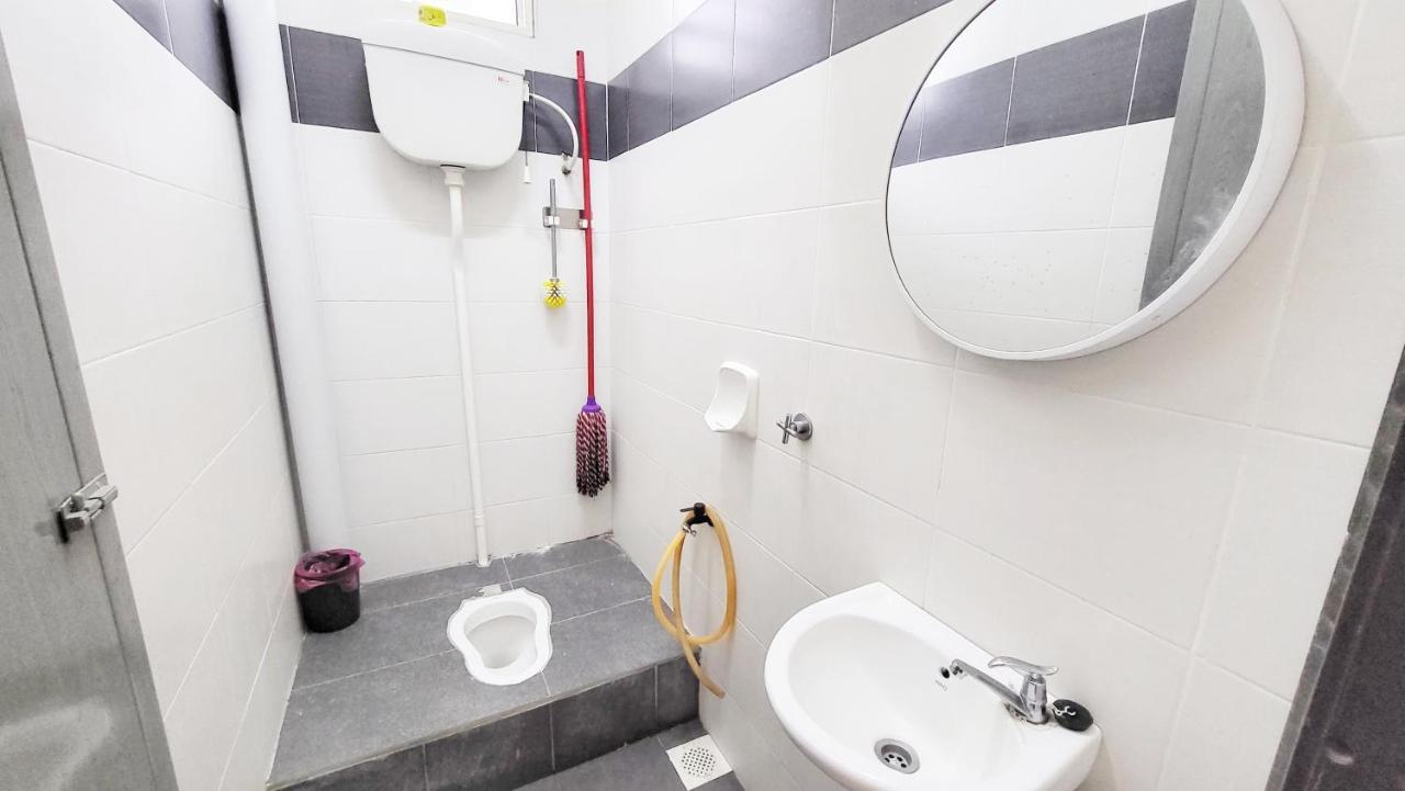 Eisya Guest House Perlis With Pool Musllm Only Arau Dış mekan fotoğraf
